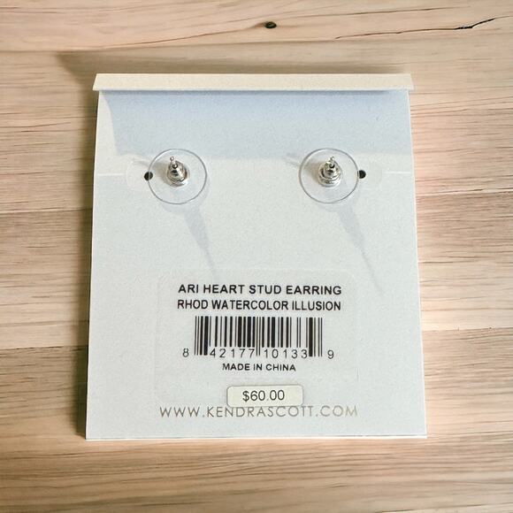 NWT! Kendra Scott Ari Heart Silver Stud Earrings in Watercolor Illusion - Picture 4 of 4